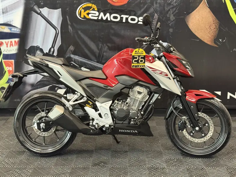 Honda CB 300F Twister ABS 2026